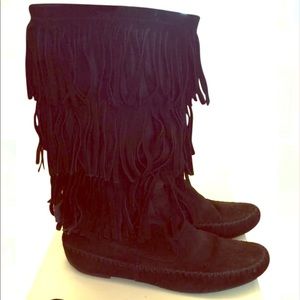 Lauren Conrad black 3 layer fringe boots